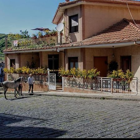 Casa Don Vicenzo Hotell Randazzo Eksteriør bilde